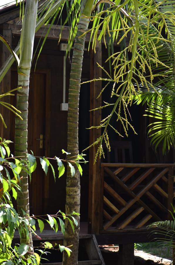 Sea Bird Beach Cafe & Cottages Morjim Eksteriør bilde