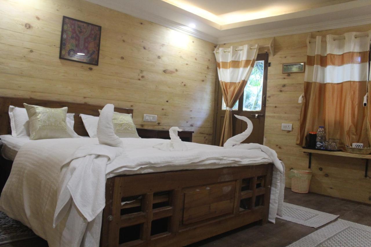 Sea Bird Beach Cafe & Cottages Morjim Eksteriør bilde